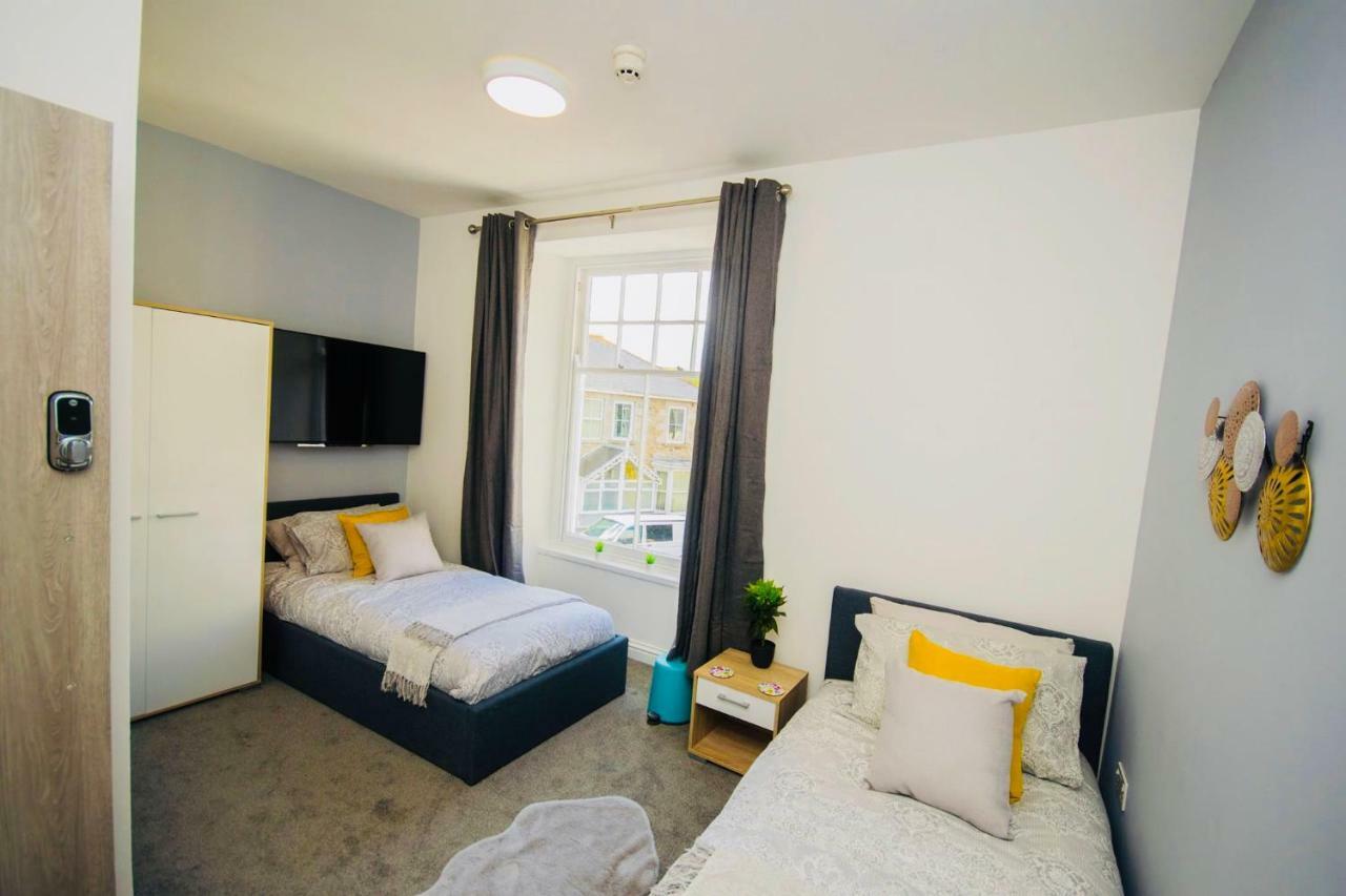 Wheal Wellington - Gorgeous Ensuite Bedrooms With Access To A Beautiful Shared Kitchen In A Lovingly Renovated Property Camborne Exterior photo